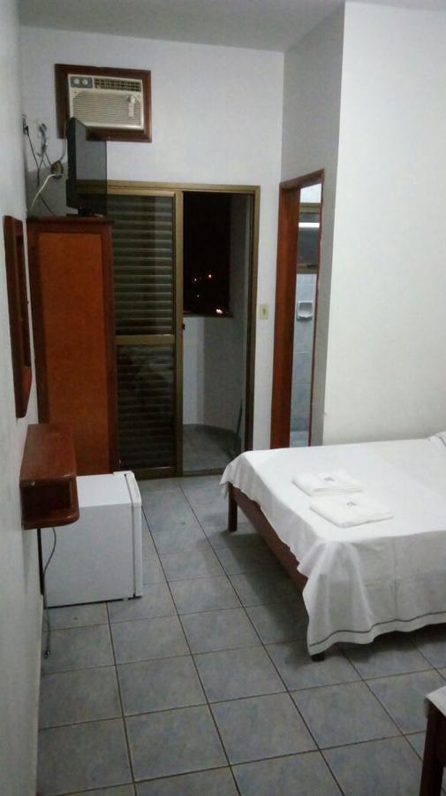 אפרסידה Hotel Queiroz Aparecida מראה חיצוני תמונה