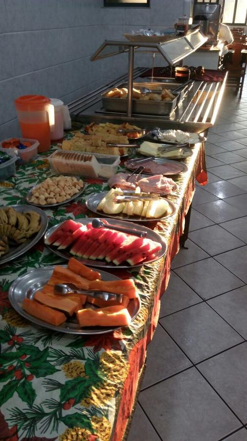 אפרסידה Hotel Queiroz Aparecida מראה חיצוני תמונה